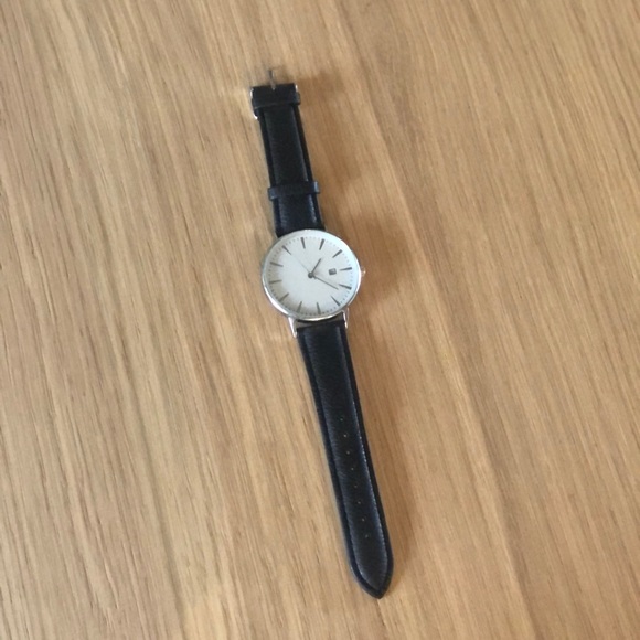 The Vintage Gentleman 40mm Leather Watch - Picture 8 of 9